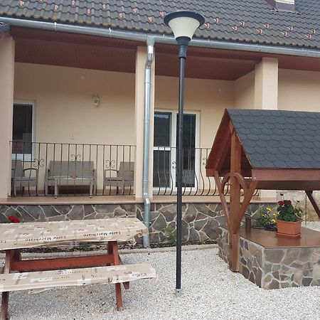 Penzión Bernáth Rožňava Exterior foto